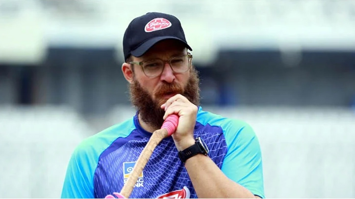 ভেট্টোরি স্পিন কোচ থাকছেন না