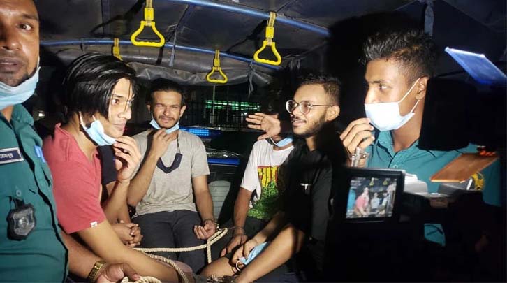 এলএসডিসহ গ্রেফতার সেই ৫ বিশ্ববিদ্যালয় শিক্ষার্থী রিমান্ডে