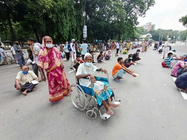 সামাজিক নিরাপত্তা কর্মসূচি  দারিদ্র্য হ্রাসে হাতিয়ার হোক