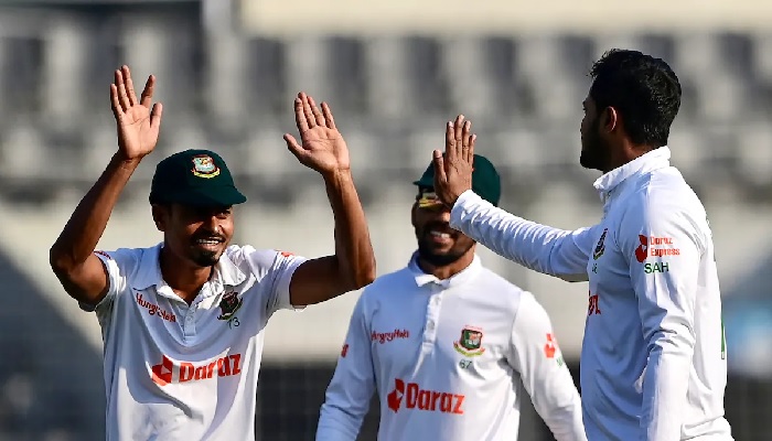 সাকিব-তাইজুলের ঘূর্ণিতে ৩১৪ রানে অলআউট ভারত