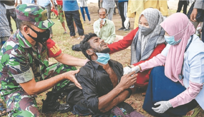 সাগরে অন্তত ১৮০ রোহিঙ্গা শরণার্থীর মৃত্যুর আশঙ্কা