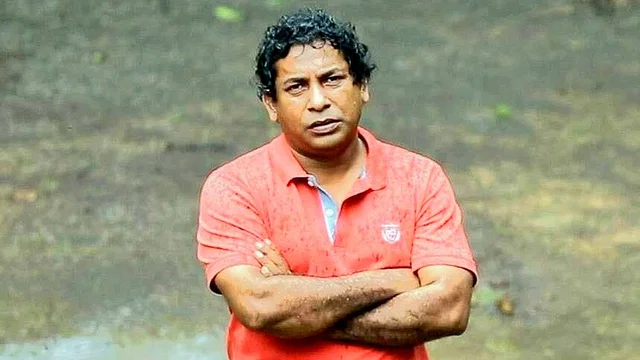 মোশাররফ করিমকে কেন ‘নায়ক’ হিসেবে মেনে নিলাম আমরা