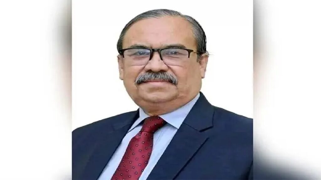 প্রধান বিচারপতির দায়িত্ব পেলেন ওবায়দুল হাসান