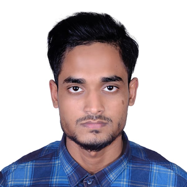 মাদকের বিরুদ্ধে সংবাদ প্রকাশের জেরে সিলেটের সাংবাদিক ও ব্লগার তোফায়েল আহমেদ গ্রেততার। মামলার বাদি সিটি মেয়র আনোয়ারুজ্জান চৌধুরী
