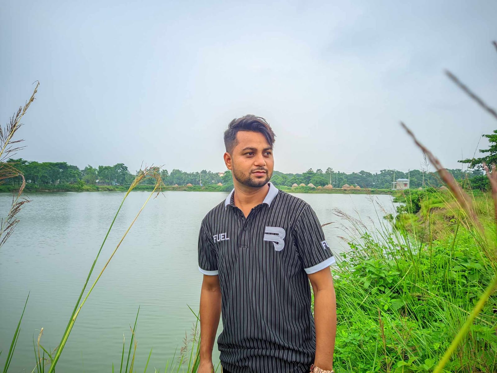 হিজবুত তাওহীদের বিরুদ্ধে লেখা প্রকাশ করায় ব্লগার এমদাদুল মিয়ার বিরুদ্ধে থানায় অভিযোগ অতঃপর মামলা