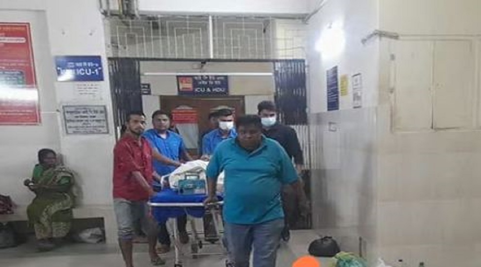 মৃত ভেবে পাঁচ লা শে র সারিতে সোনিয়া, আ শ ঙ্কা জ ন ক অবস্থায় ঢাকায় প্রেরণ