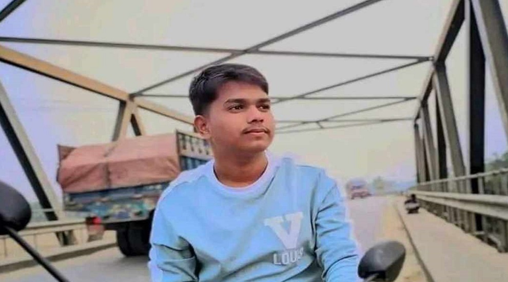 সিলেটে মোটরসাইকেল-অটোরিকশার সং ঘ র্ষে প্রাণ গেল কিশোরের