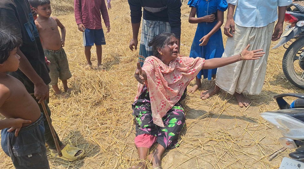 হবিগঞ্জে তিন খু নে র নেপথ্যে গোষ্ঠীভিত্তিক দ্ব ন্দ্ব, থমথমে পুরো গ্রাম চারদিকে শুধু স্বজন হারানোর আহাজারি