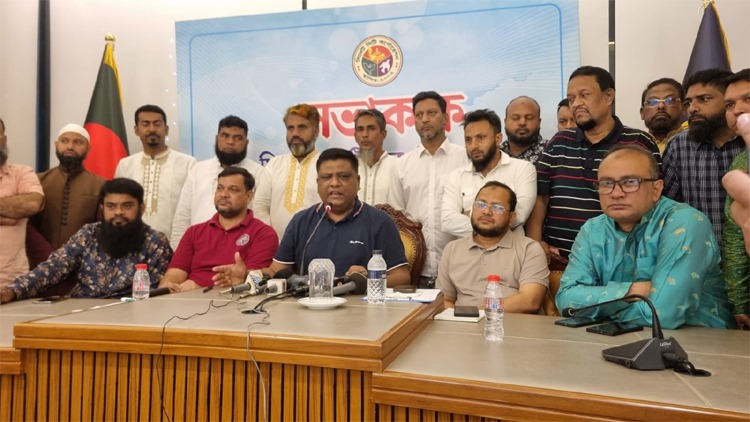 সিলেটের বন্যা প্রতিরোধে স্থায়ী ব্যবস্থা গ্রহণ করা হবে: মেয়র