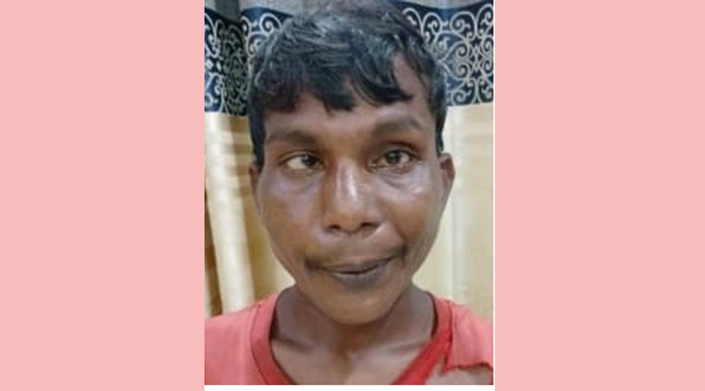 ছেলে ধরা `গু জ বে’ গোলাপগঞ্জে বুদ্ধি প্র তি ব ন্ধী যুবককে গ ণ পি টু নি!