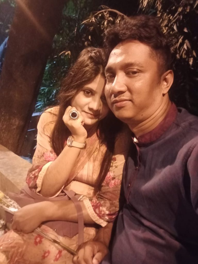 প্রগতিশীল ব্লগার ও লেখক দম্পতি নাছির ও লামিয়ার বিরুদ্ধেতথ্য প্রযুক্তি আইনে ধর্ম অবমাননার অভিযোগে মামলা দায়ের: দফায় দফায় হামলার অভিযোগ