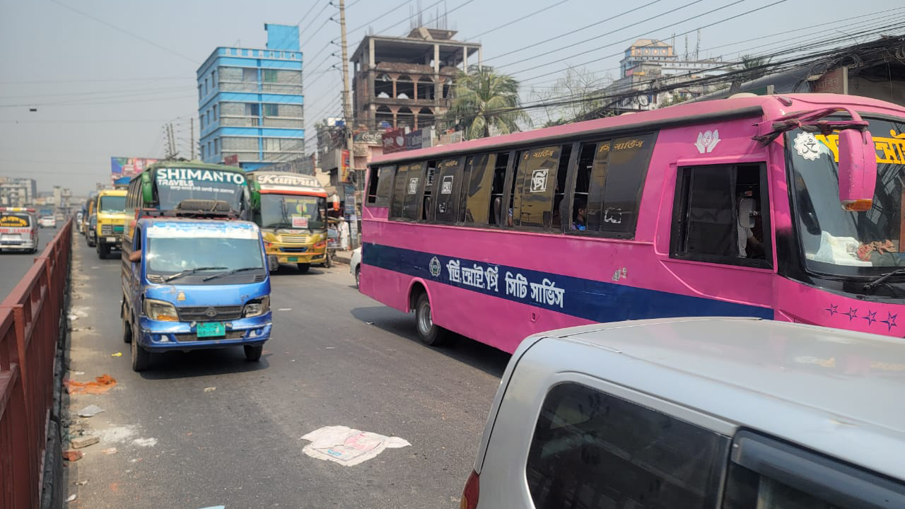 ঢাকা-ময়মনসিংহ মহাসড়কে যান চলাচল শুরু