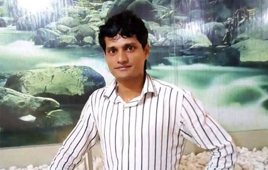 সিলেটে ট্রাক্টরের নিচে চাপা পড়ে যুবক নি হ ত