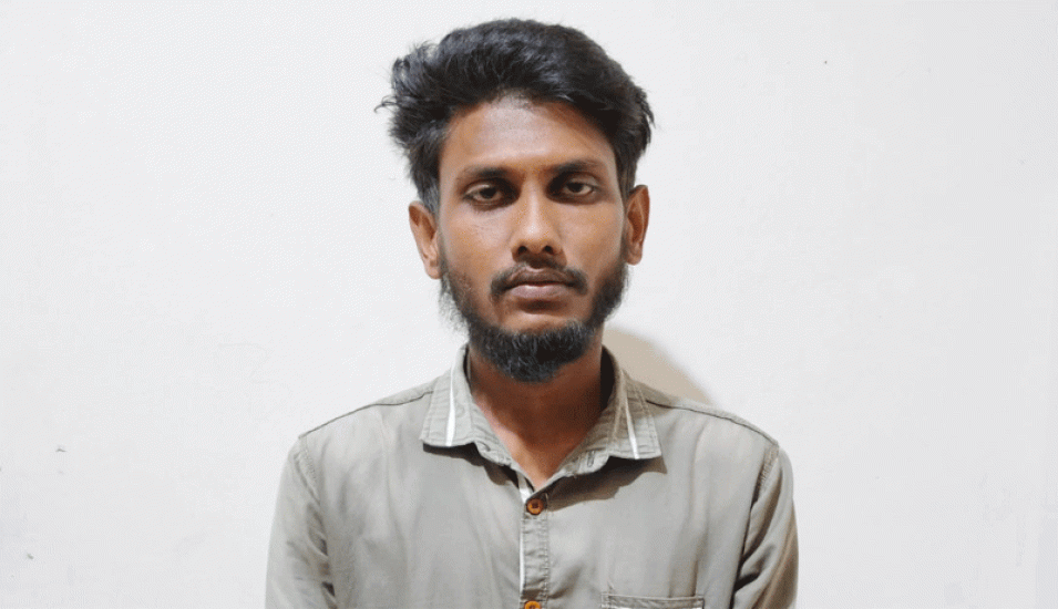 হেতিমগঞ্জে ছাত্রলীগ নেতাকে গ ণ পি টু নি