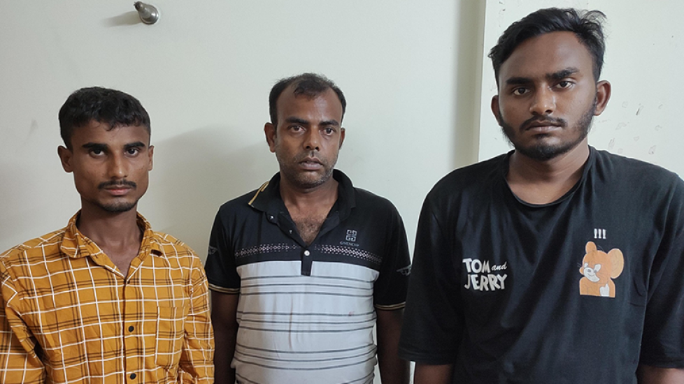 সিলেটে গোয়েন্দার জালে  আটক ৩ জন