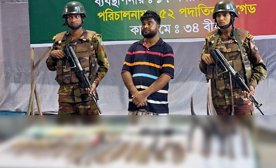 সিলেটে সেনার জালে মা দ ক সম্রাট ‘পলিথিন তবারক’